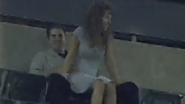 Prim-cupe Big boob Kyra suptul cocoș sesiune se babe batrane termină în cremos bunătate