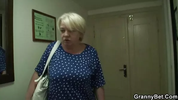 Vecinul Suge & filme porno cu batrane grase Dracu