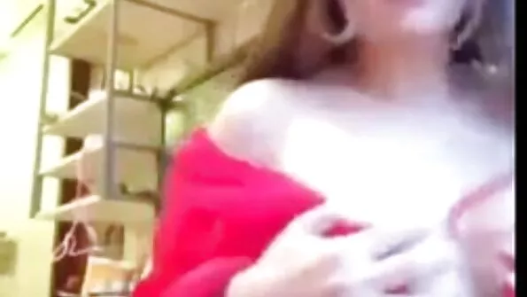 Tanar Si Matura penis teasere, scena 04 film porno cu babe bătrâne
