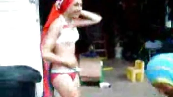 Mai film porno cu babe bătrâne multe pizde adolescenti iubește fundul