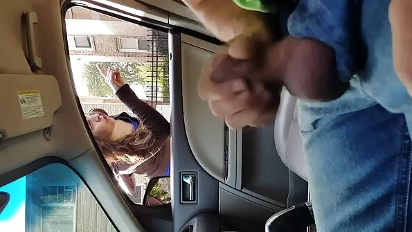 Frumos pizde bătrâne de casă facut cu mana cu o fata cu sani frumosi