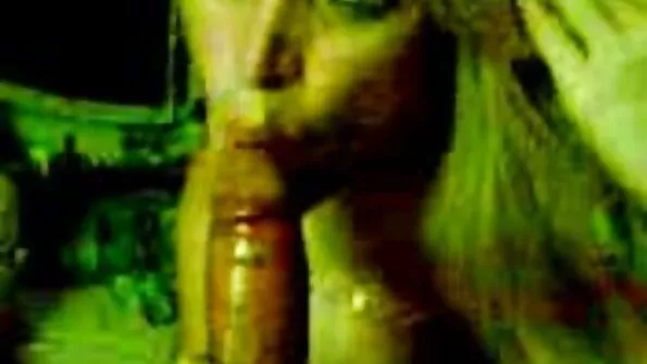 Birou filme porno cu negrese batrane orgasme