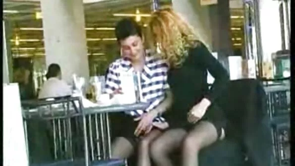Piper filme porno cu lesbiene batrane Perri joacă actrița