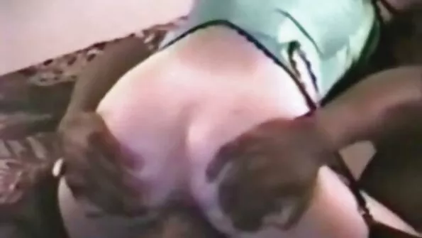 MILF Asistenta oferă tratament prin sex cu babe batrane webcam!