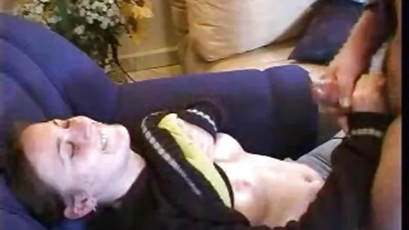 Tanar Si filme porno cu batranei Matura vrea să joace