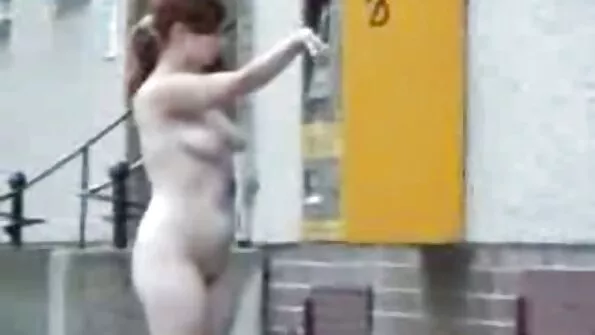 O filme porno batrane milă la un moment dat