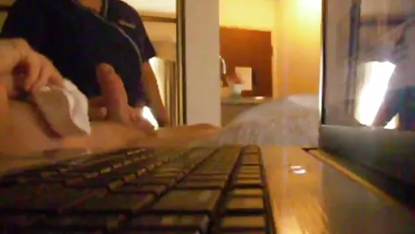 Prim-cupe uns filme porno batrane de 19 ani, adolescent dă sânii pe sâni fierbinți