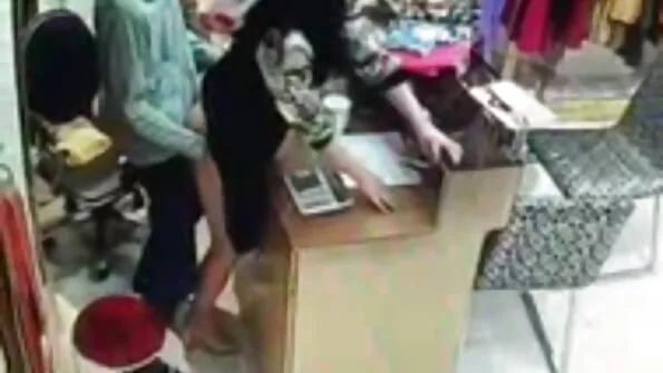 Nan, scena filme porno cu babe batrane 01