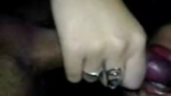Destul de shemale Alessandra Ribeiro devine futut filme porno cu lesbiene batrane și creampied